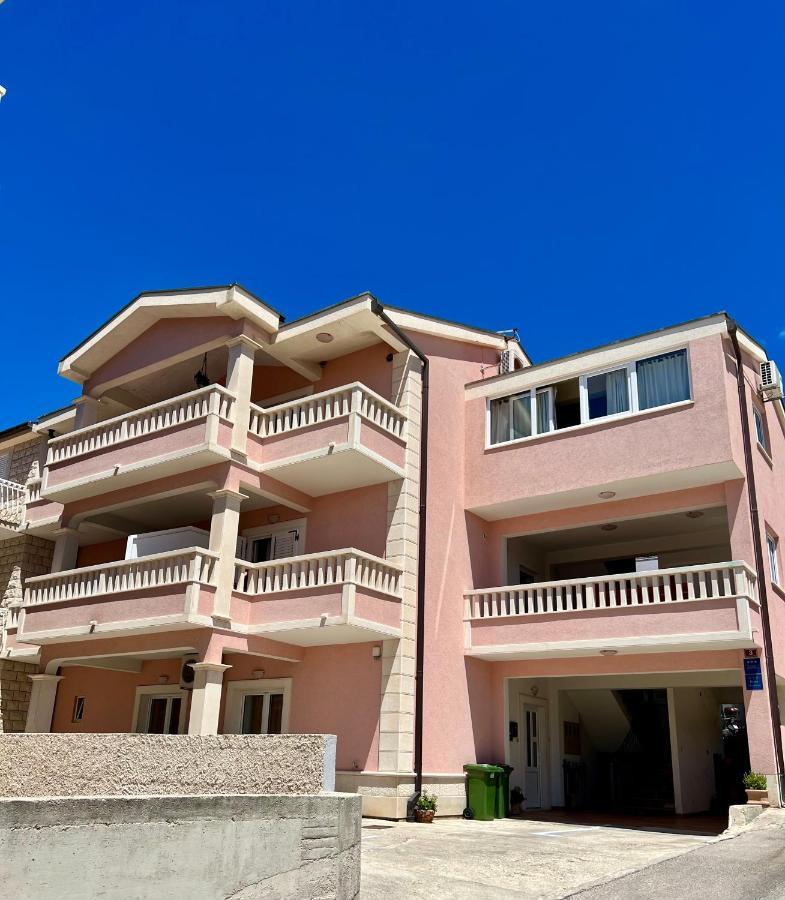 Skiljini Dvori - Apartman Makarska Esterno foto
